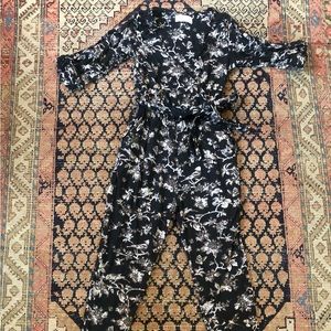 Abercrombie & Fitch Black Floral Jumpsuit Sz XS